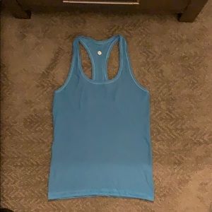 Lulu lemon tank. Good condition. Size 2